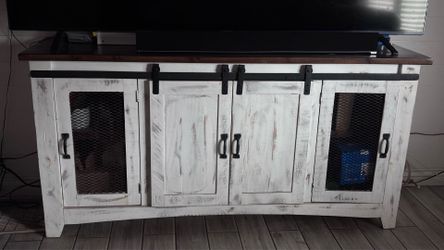 Tv Stand and coffee table