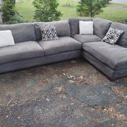 Remix Furniture 