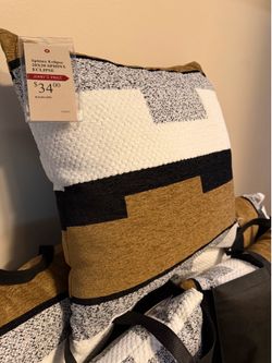 Couch pillows
