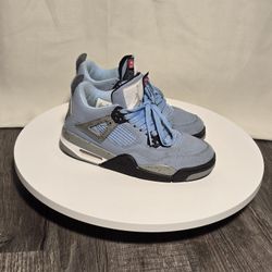 Air Jordan 4 Retro University Blue, Size US 5, Excellent Condition