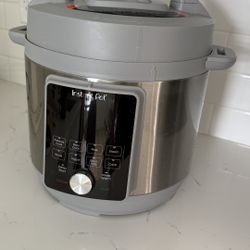 Instant Pot Duo Plus 6 qt
