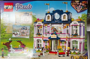 LEGO Friends Heartlake City Grand Hotel 41684