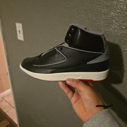 retro 2 black cement sz 9.5