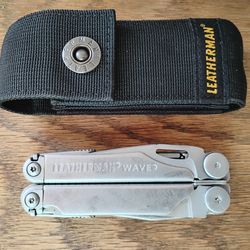 Leatherman Wave Multi Tool