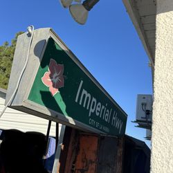 8 Foot Imperial Highway Street Signal Sign Light