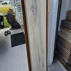 Loose Laminate Flooring (Price Is P/sq.ft)