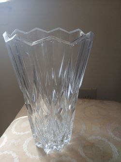 Glass vase