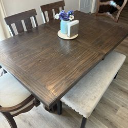 Farmhouse Dining Room Table 