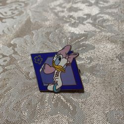 Disney Daisy Duck Pin