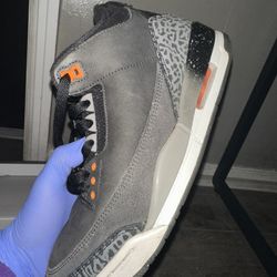SEND OFFERS (USED) Jordan 3 Retro “Fear”