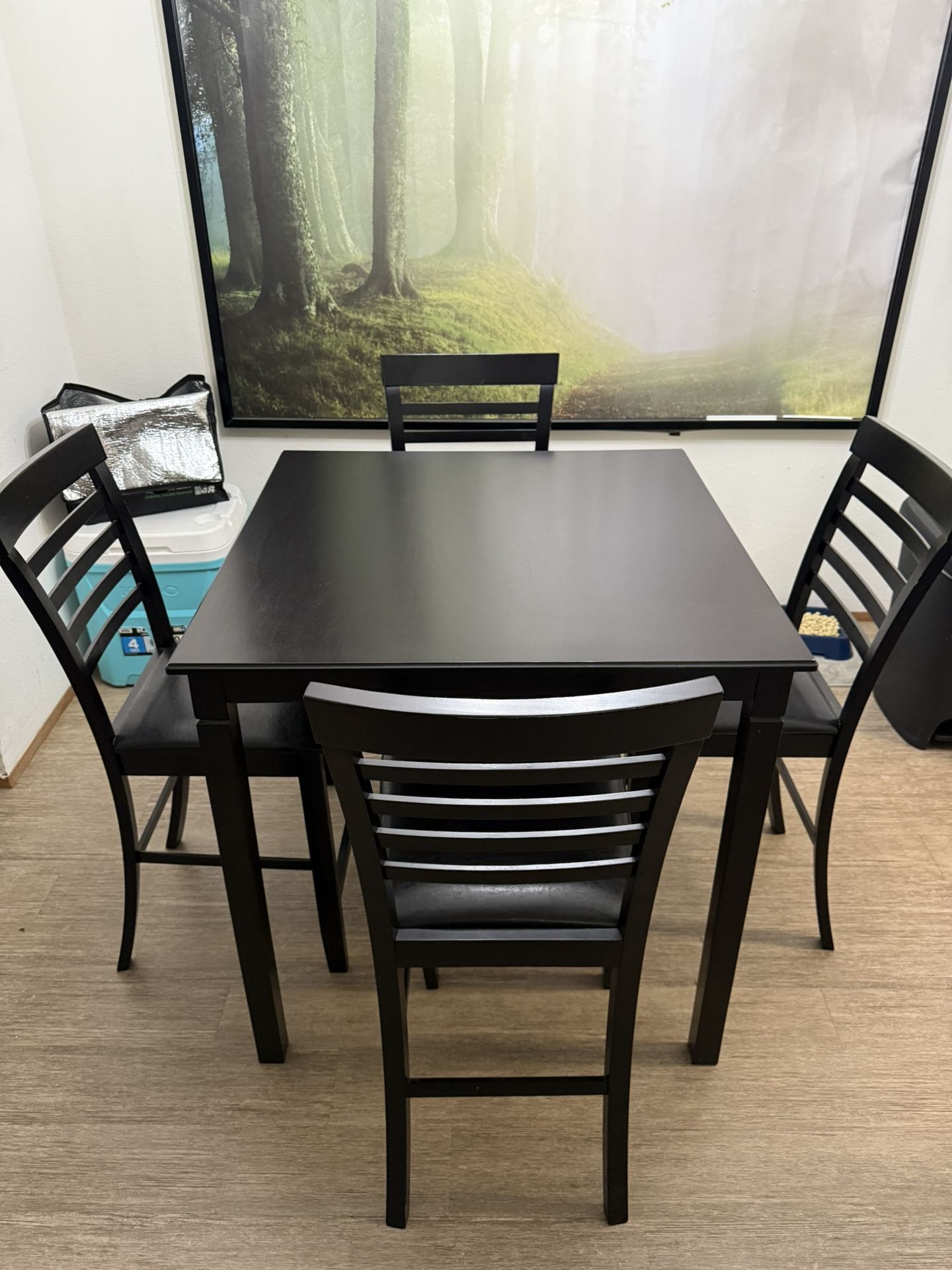 Dining Table With 4 Chairs