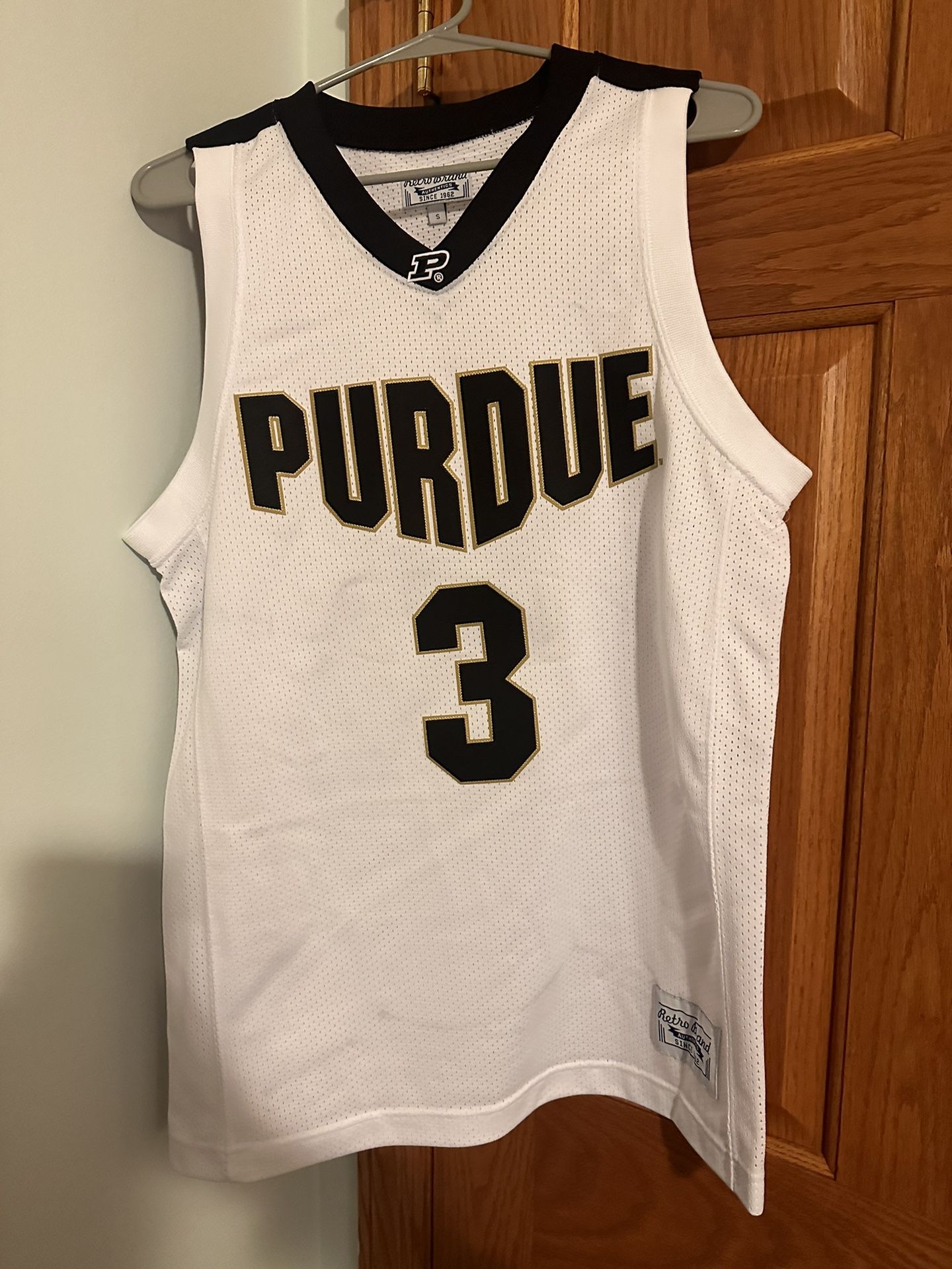 Carsen Edwards 3 Men’s Small Jersey for Sale in Flossmoor, IL OfferUp