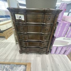 Royal Highlands  Rich Dark Cherry Chest