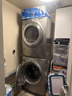 Whirlpool washer and gas dryer