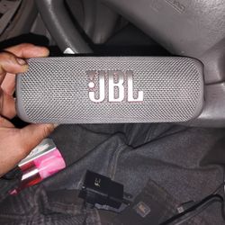 JBL Bluetooth Speaker 
