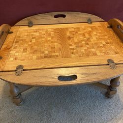 Vintage/antique Ethan Allen butler’s coffee table