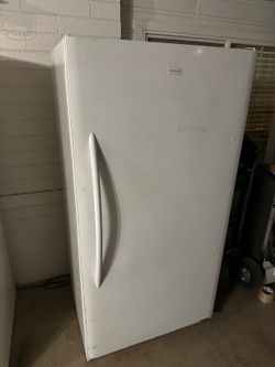 Freezer 16 cu ft