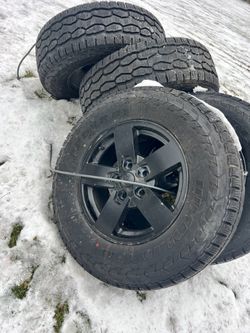 New 265/75/17