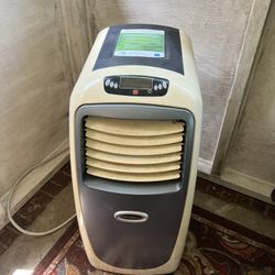 Large room air conditioner