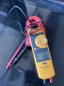 Fluke Volt Meter 600 Volt Cat-3clamp On