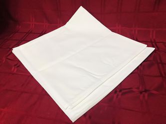 Brand New Westex White 100% Polyester Square Table Cloth 90'' x 90''