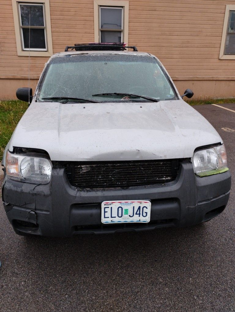 2002 Ford Escape