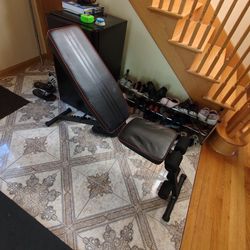 Adjustable Weight Bench 