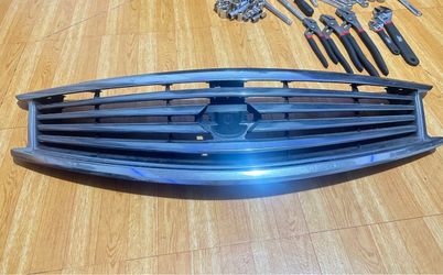 G37 sedan grille