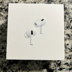 AirPods Pro 2nd Gen With Magsafe Charging Case