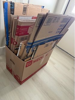 Moving boxes - medium and small