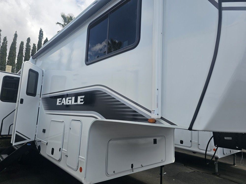 2025 Jayco Eagle 30CRT