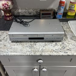 Toshiba VHS/DVD Player In great working condition and is 100% operational. 