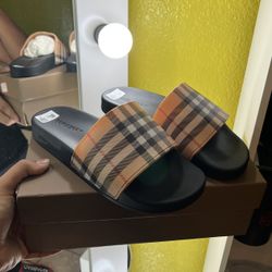 Burberry Slides 
