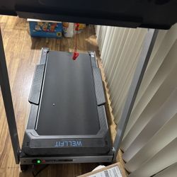 Wellfit Treadmill 