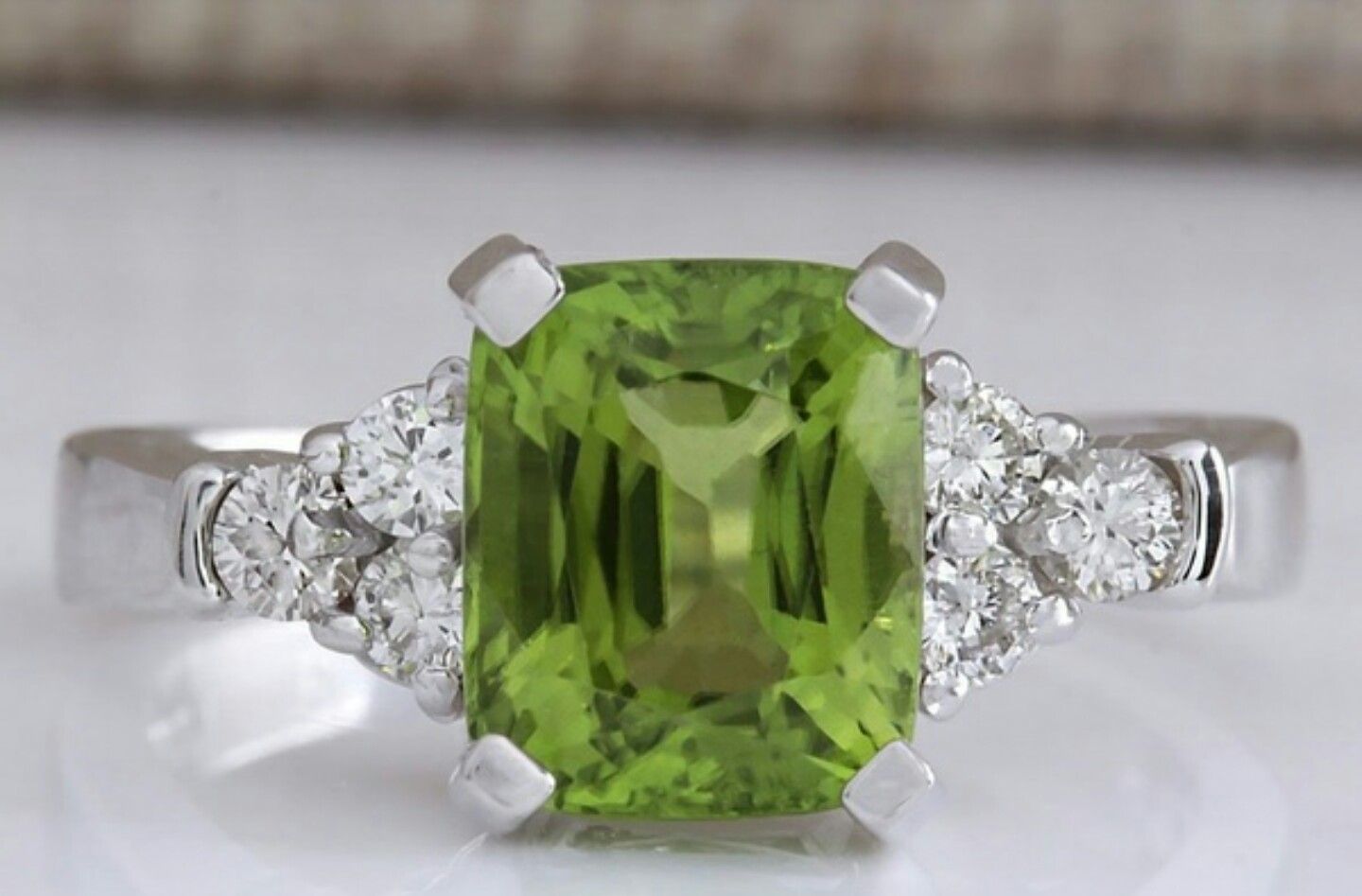 925 Sterling Silver Natural Peridot Gemstone Ring