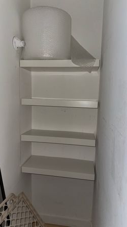 Floating shelves set of 4