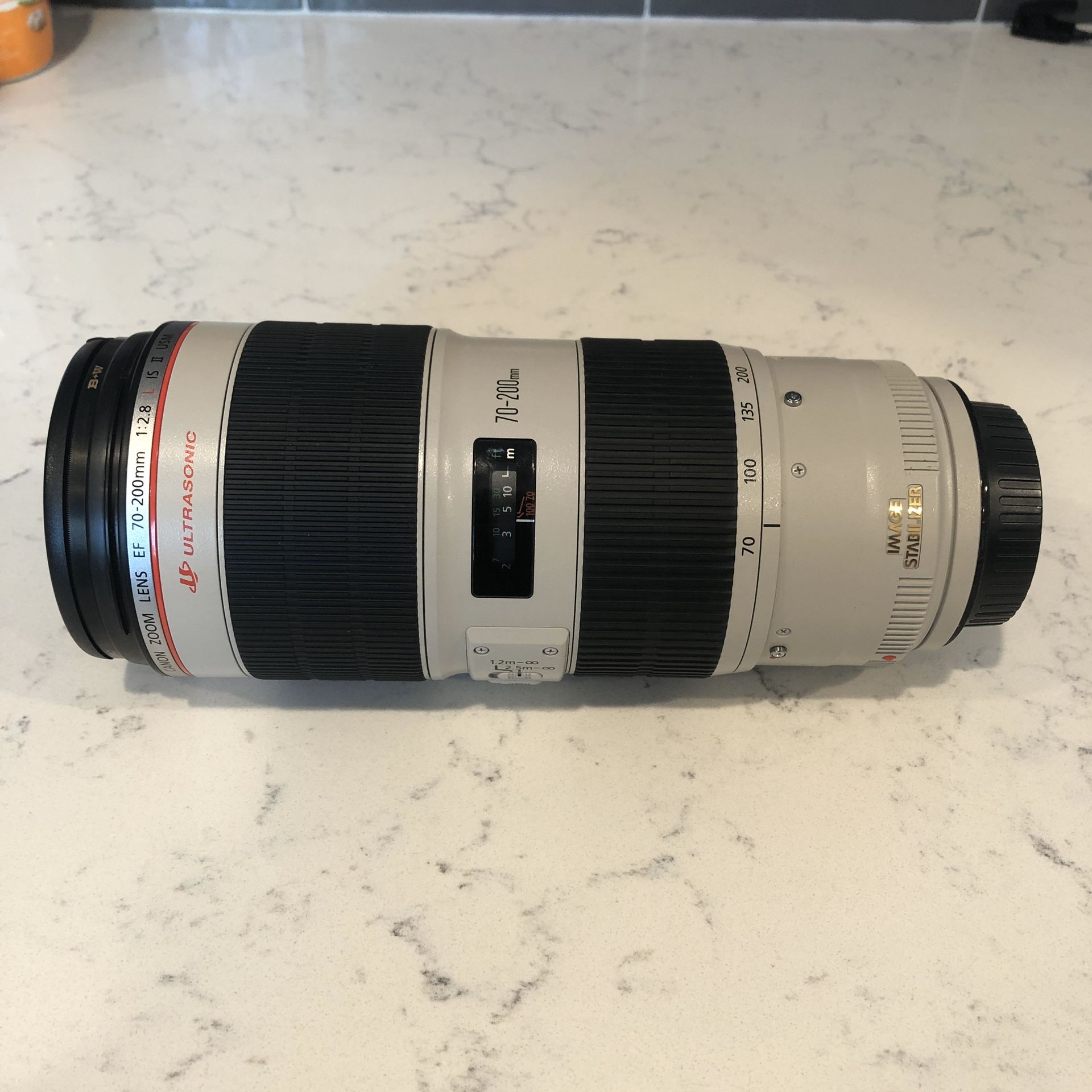 Canon EF 70-200mm f/2.8L IS II USM Telephoto lens with B+W UV Haze 1x glass filter (Germany) included. NEW & NEVER USED.