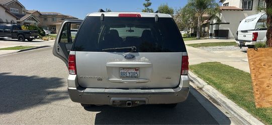 2005 Ford Expedition XLT 4x4