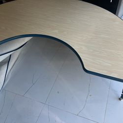Lakeshore Table