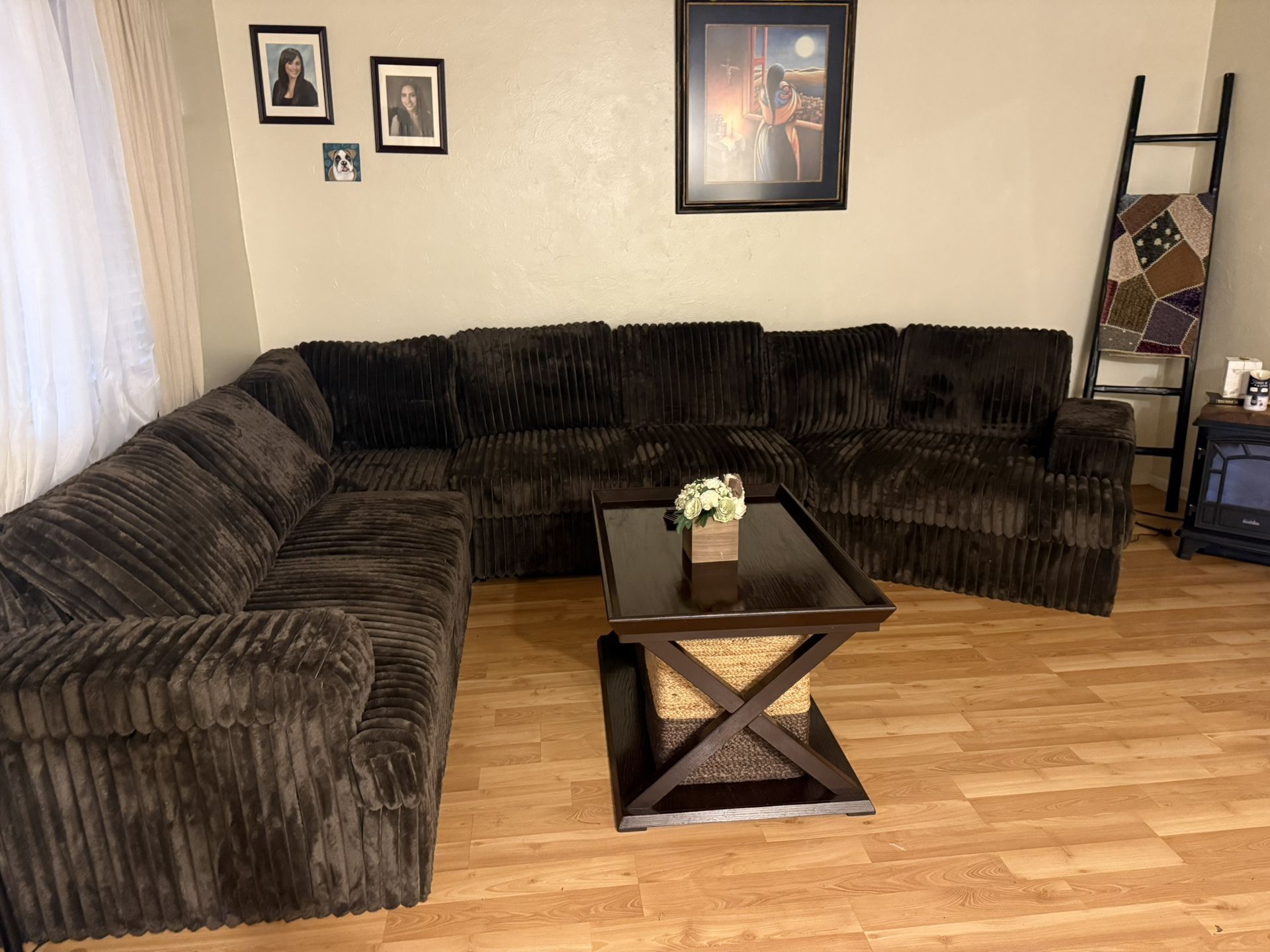 New Corduroy Sectional W Pullout Bed/Storage Arms.  100x164x37H.  Free Delivery!
