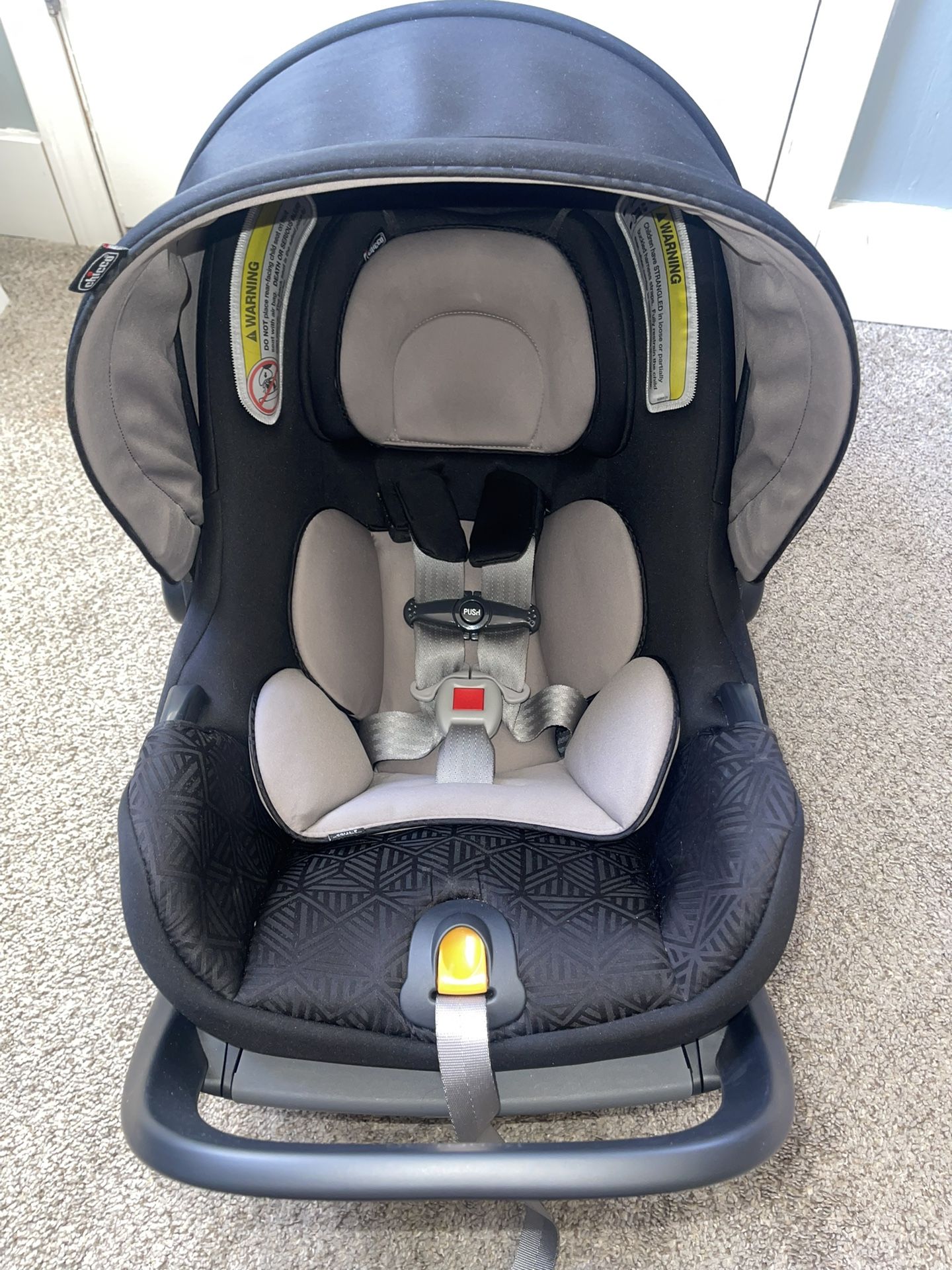Car seat and 2 bases