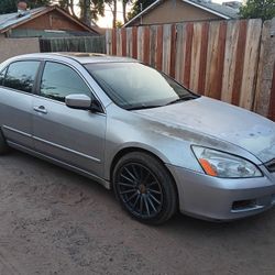 2006 Honda Accord...Only....$$3,500