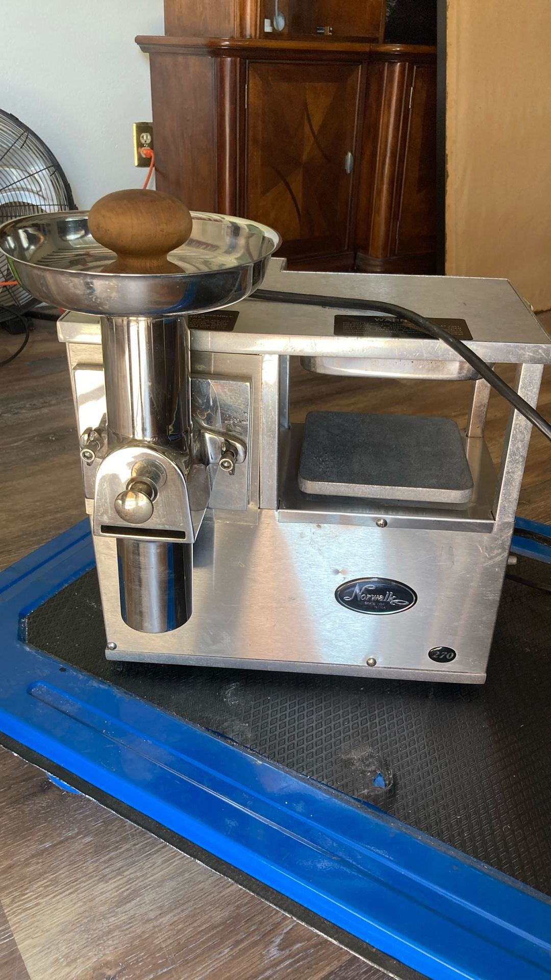 Commercial Meat And Juice Grinder