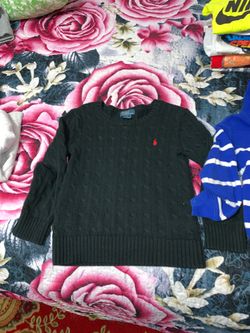 Authentic polo hoodie size 6t boys and 4t both are washed excellent condition no pets smoke free