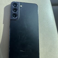 Samsung S22 plus (Fully Unlocked)