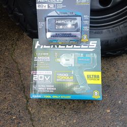 Hercules 1500 Torque Breakaway 1/2-in Impact With A 12 Amp Battery