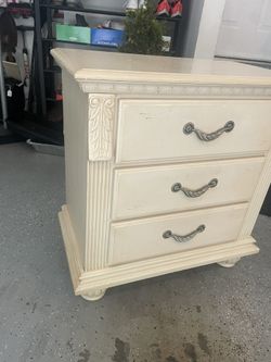 Wood Side Bed