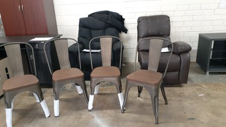 Set of 4 dining chairs see pictures for dimensions