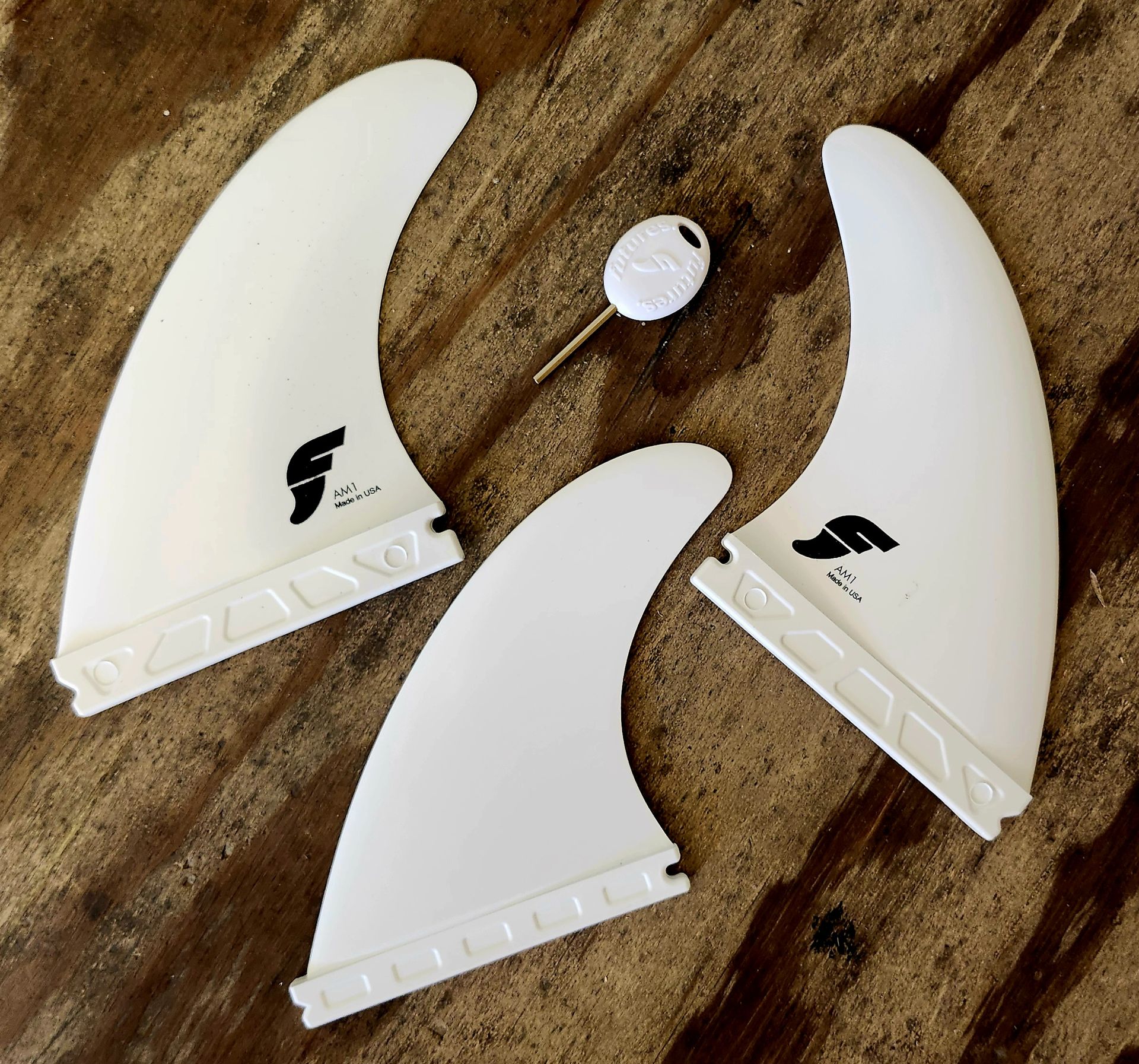 GENUINE FUTURES THERMOTECH SURFBOARD FINS $36 BRAND NEW