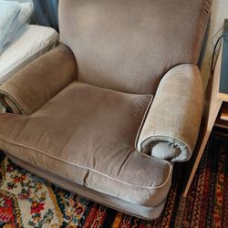 Classy Arm Chair, Great Shape